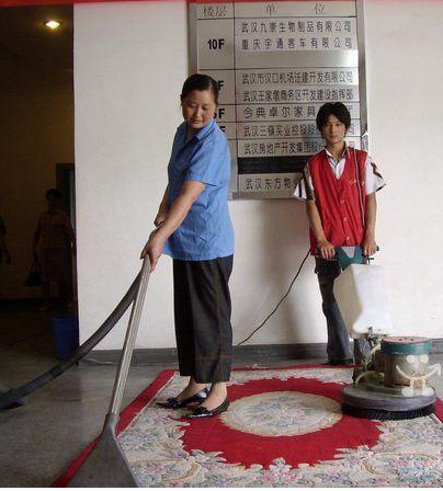 地毯清潔保養小竅門