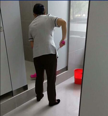 學校區*+深保潔